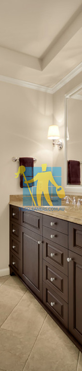 limestone tiles traditional bathroom tumbled marble botticino Canberra/Woden Valley/O Malley