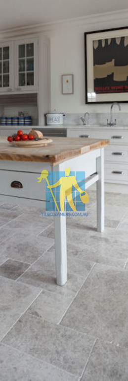 marble tumbled tundra tile kitchen Melbourne/Monash/Wheelers Hill
