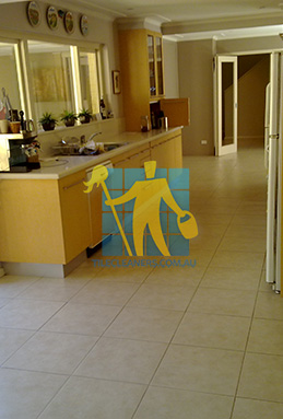 porcelain tiles floor inside furnished home after cleaning kitchen floors Melbourne/Monash/Chadstone