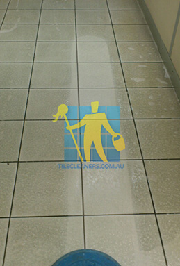 porcelain tiles with before after cleaning with sx12 machine showing dirty and clean tiles Adelaide/Unley/Goodwood