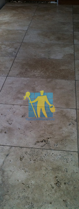 stone tile dirty tile grout before cleaning white Melbourne/Boroondara/Mont Albert